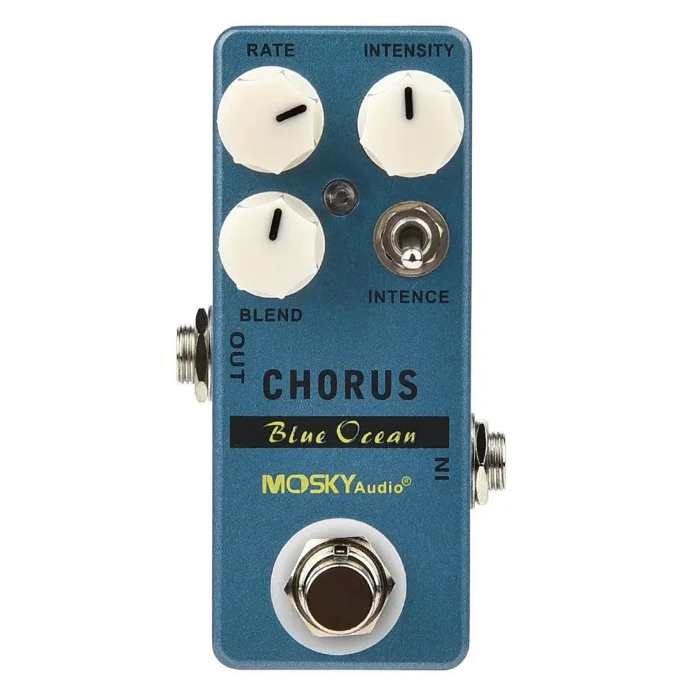 Moskyaudio Blue Ocean Chorus Pedal with 3 knobs for rate, intensity, and blend. Compact metal design, 9V power input, ideal for guitar effects.